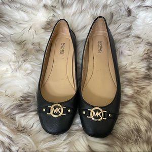 Michael Kors Ballet Flat Shoe MK LOGO Charm Black 7.5/38M